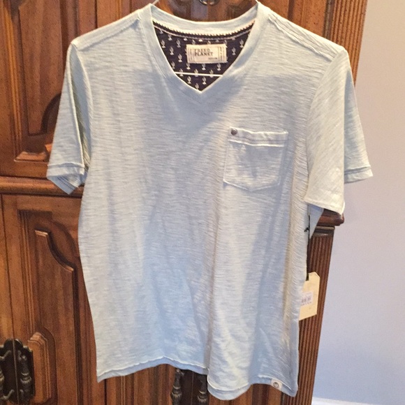 Free Planet Other - Free planet men’s v neck